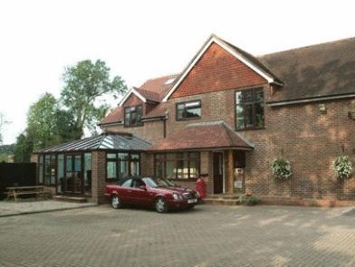 Gatwick House Hotel Horley Bagian luar foto
