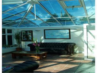 Gatwick House Hotel Horley Bagian luar foto