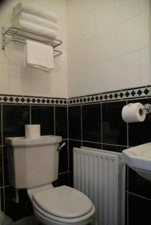 Gatwick House Hotel Horley Bagian luar foto